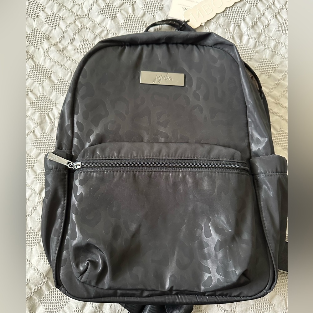 Jujube MIDI BACKPACK - BLACK CATWALK